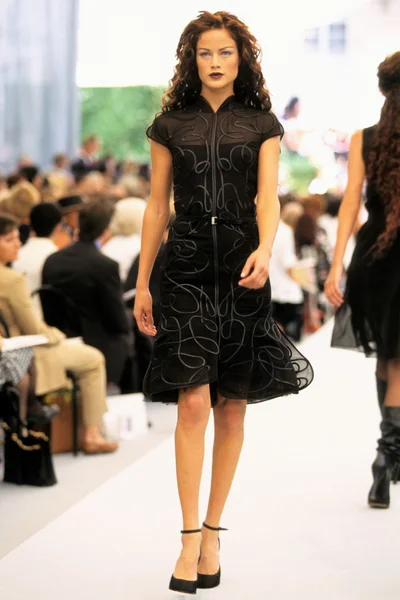 Look 14